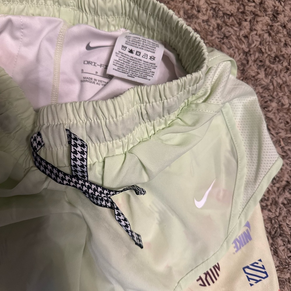 Nike never worn kids Dri-FIT Shorts